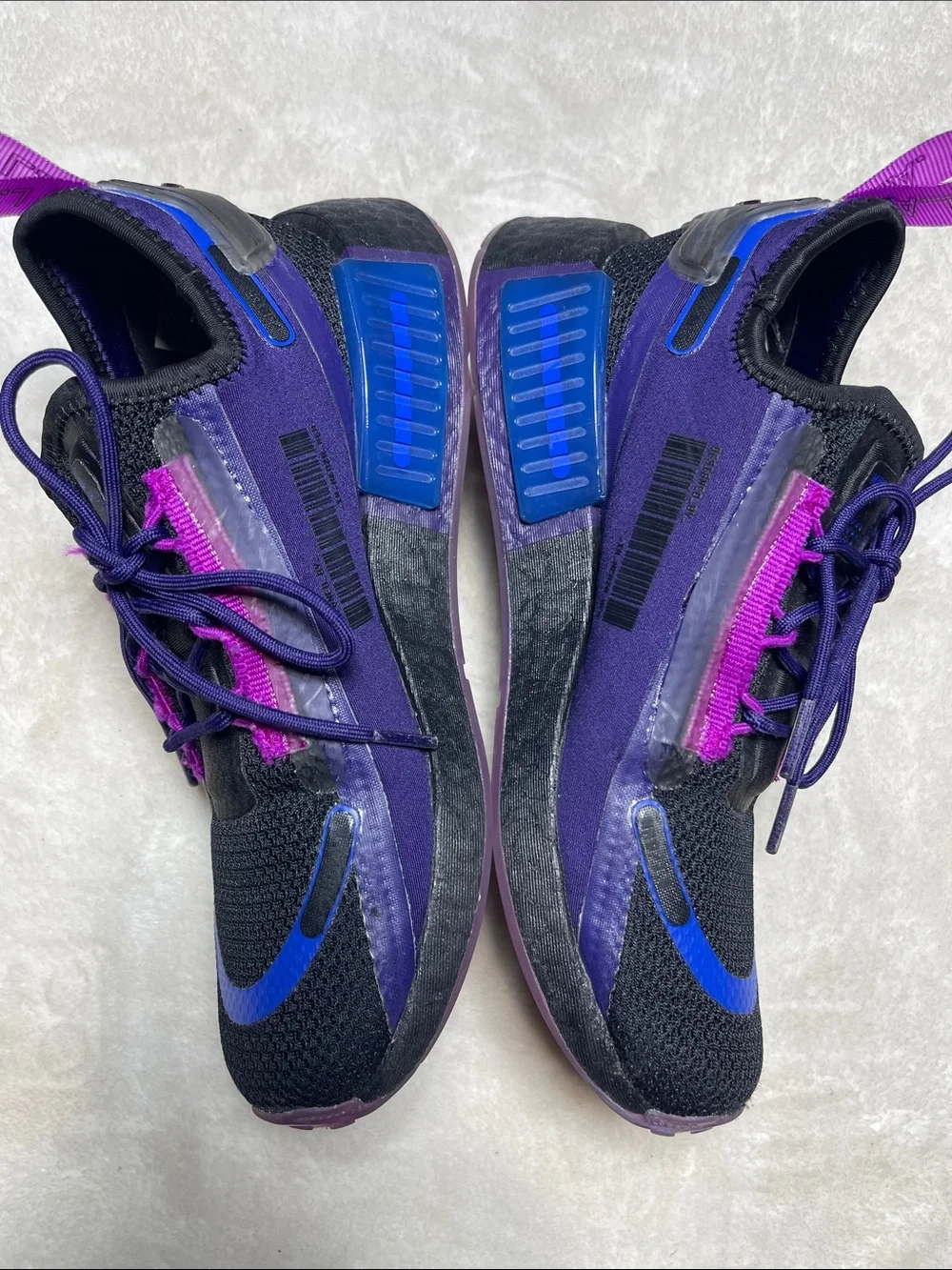 adidas NMD R1 Spectoo Women's Purple, Blue and Pink Athletic Sneakers size 6